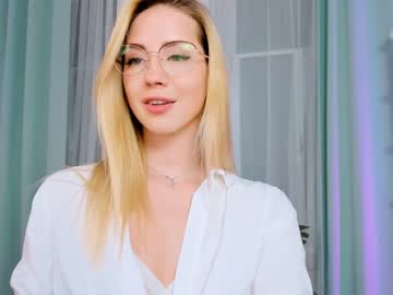 girl cam all day emmi_rosee image #1566177