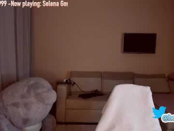 girl cam all day hollyextra image #1940372