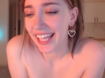 girl cam all day uwuxo image #540782
