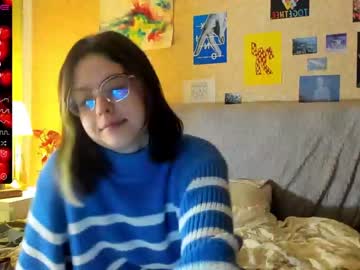 girl cam all day nessaa_moree image #3749737