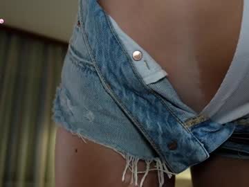 girl cam all day fit___girl image #7786856