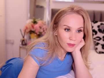 girl cam all day myassistant image #9327096