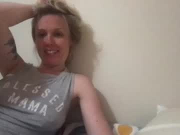 girl cam all day eveandtheforbiddenfruit image #6871647