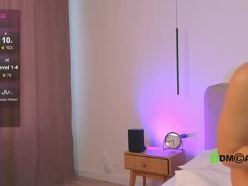 girl cam all day lonelyflowerr image #7599503
