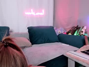 girl cam all day l0ve_sh0w image #5249380