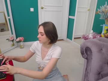 girl cam all day adelewilson__ image #682557