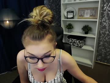 girl cam all day k_itty image #1270969