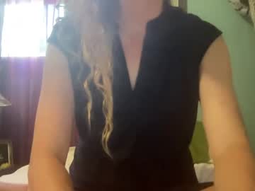 girl cam all day preggypops image #4934343