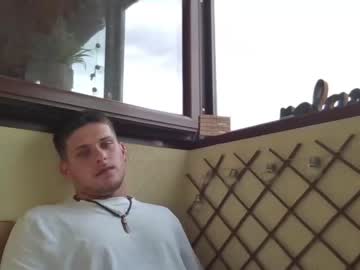 man cam all day roberto_twink1 image #4704340