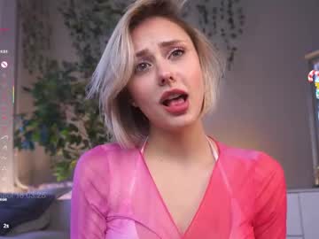girl cam all day darlinechapel image #9045525