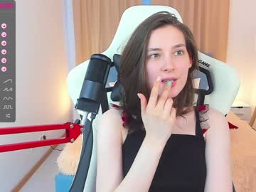 girl cam all day beckymartens image #1959019