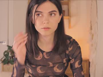 girl cam all day meadowthayer image #2939268