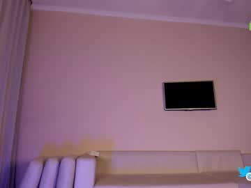 girl cam all day hollyextra image #6618552