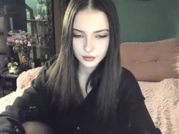girl cam all day bmwm5f90 image #8921521