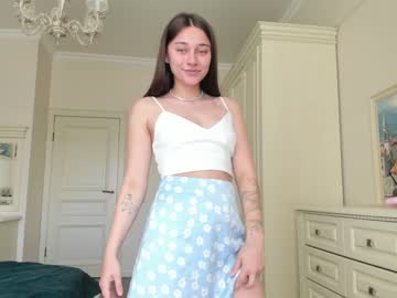 girl cam all day eleonora_linn image #2340198