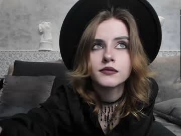 girl cam all day eleanor_morte image #2277454