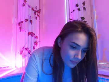 girl cam all day luna_drips image #1925054
