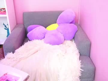 girl cam all day little_effy18_ image #9313349