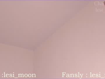 girl cam all day lesi_moon image #5208254