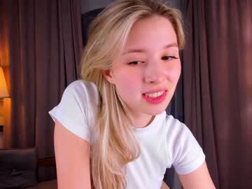 girl cam all day milablush image #5586656