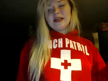 girl cam all day kipsy420 image #8644370