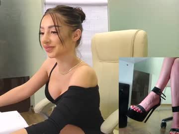 girl cam all day babesgowild image #5915115