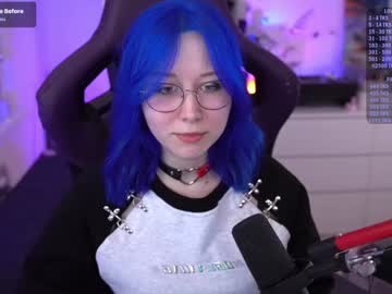 girl cam all day blue_mooncat image #7917701