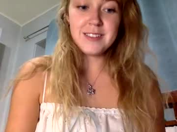 girl cam all day winterbunny69 image #6452762