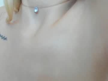 girl cam all day christine0990__ image #5570148