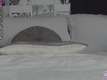 girl cam all day yogendub image #1570032