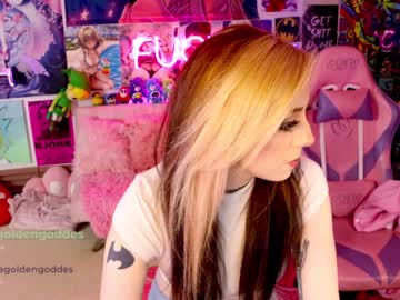 girl cam all day goldengoddessxxx image #1037074