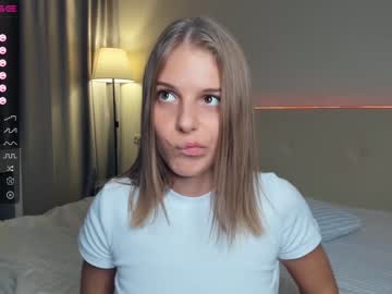 girl cam all day erline_may image #6716121