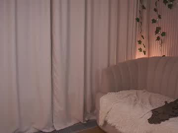 girl cam all day little_poetry image #9276525