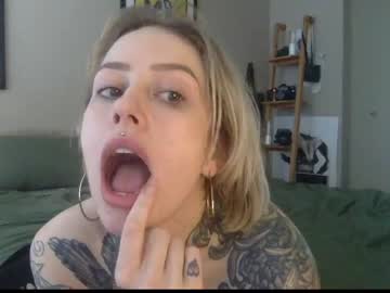 couple cam all day mickinmolly image #1072614