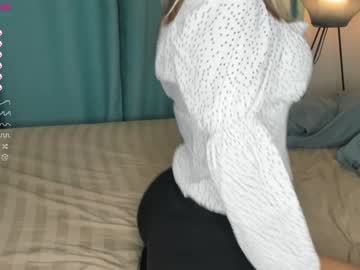 girl cam all day reginamarini image #2494511