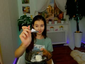 girl cam all day carolineprise image #689506