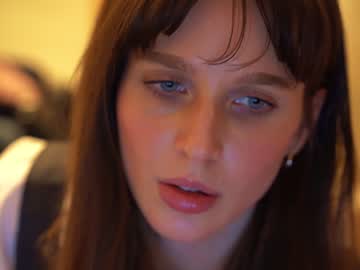 girl cam all day ellaa91 image #1222566