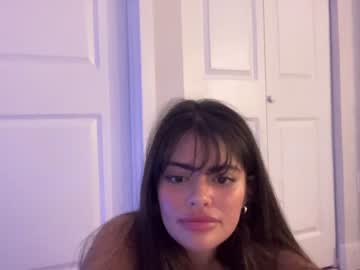 girl cam all day poutyselena image #7073632
