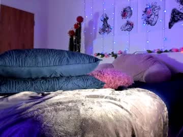 girl cam all day littlee33 image #1833743