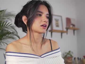 girl cam all day urcutelinda image #7058913