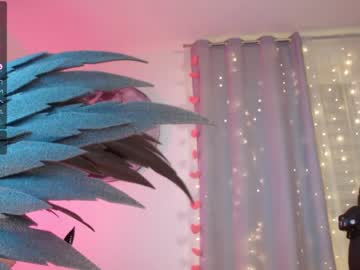 girl cam all day careful_i_bite image #5580090