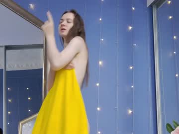 girl cam all day kriskras__ image #4754198