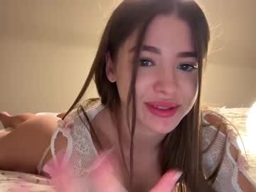 girl cam all day endlessmia image #9234433