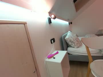 girl cam all day ehotlovea image #5640183