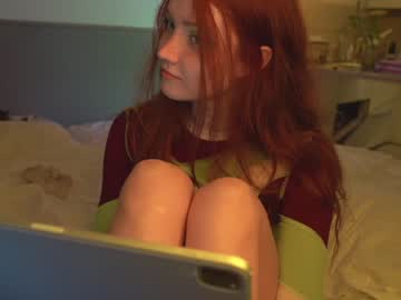 girl cam all day cutiepiealice image #2723637