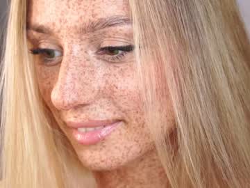 girl cam all day artease image #5534766