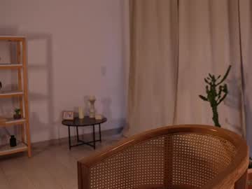 girl cam all day ellelure_ image #9347470