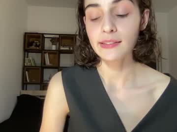 girl cam all day wonderland_stia image #5680141