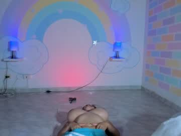 girl cam all day 18_salo image #7764032