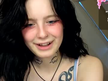 girl cam all day kick_start image #7049928